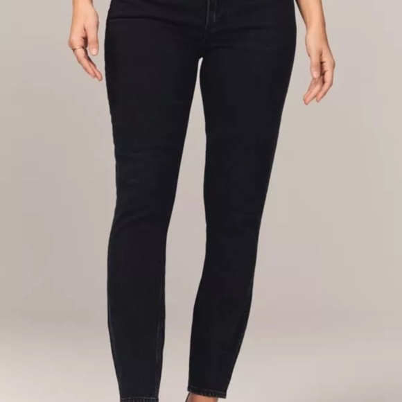 Abercrombie And Fitch The Skinny High Rise Black Jeans Womens 22R/36 - Picture 2 of 4